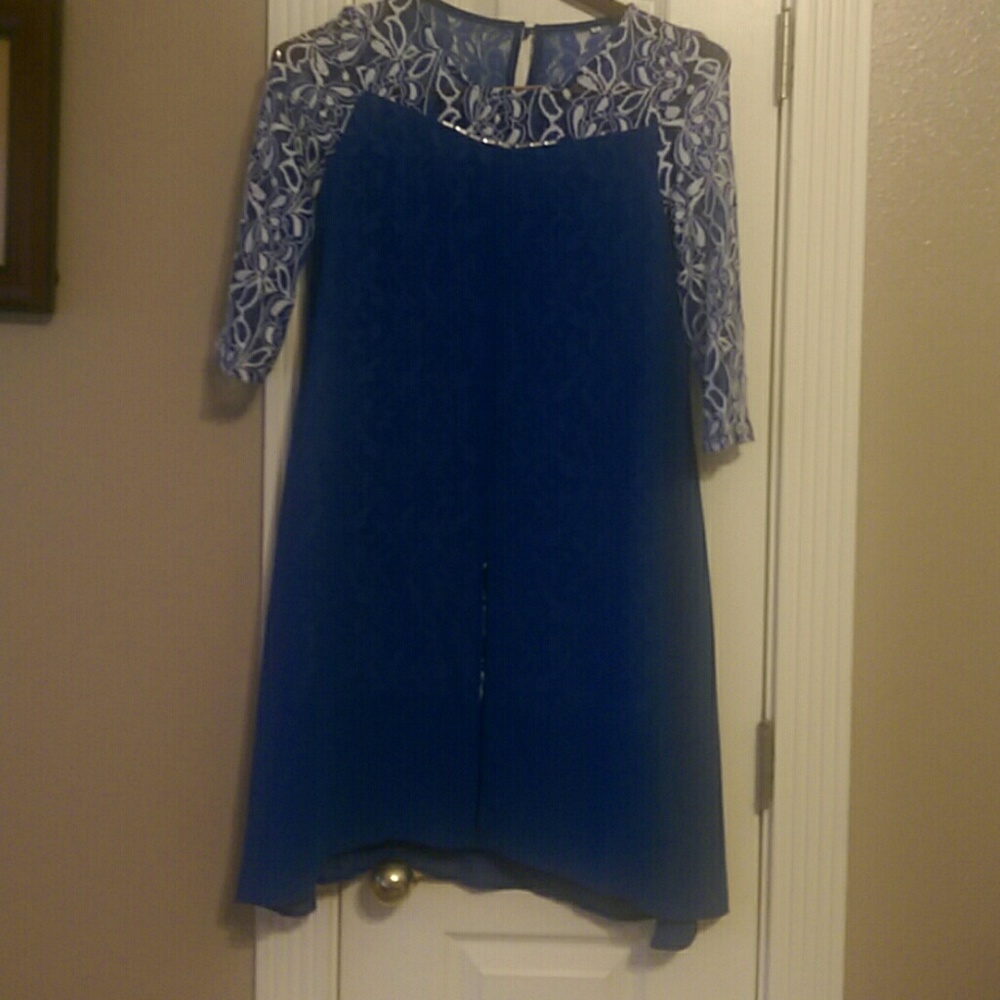 70s inspired 2 layer blue and white lace dress